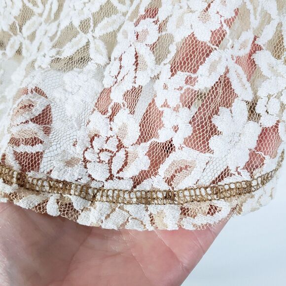 BKE Lace Sequin Top Womens M Sheer Bohemian Indie Soft Grunge Raglan Going Out - Picture 4 of 7